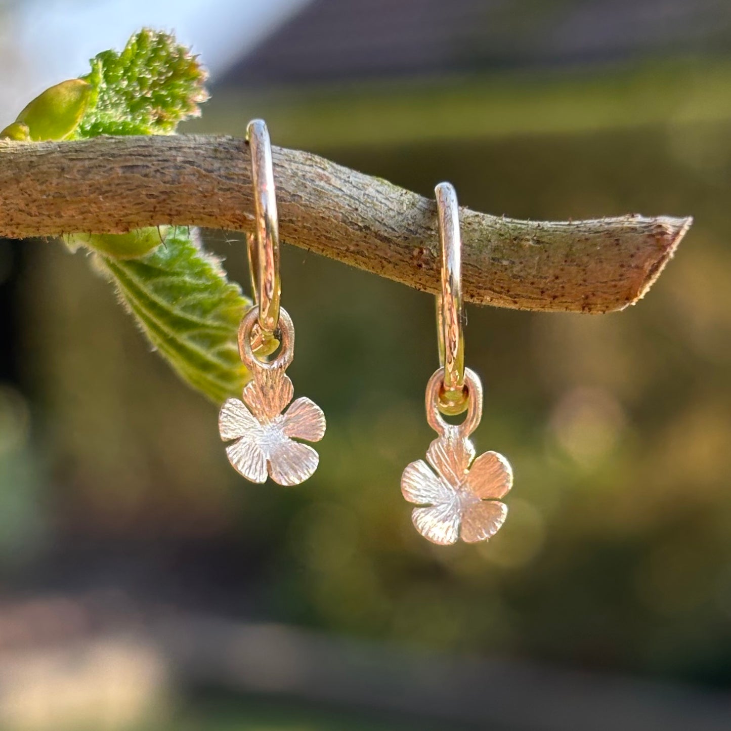 CHLORIS hoop earring | gold or silver